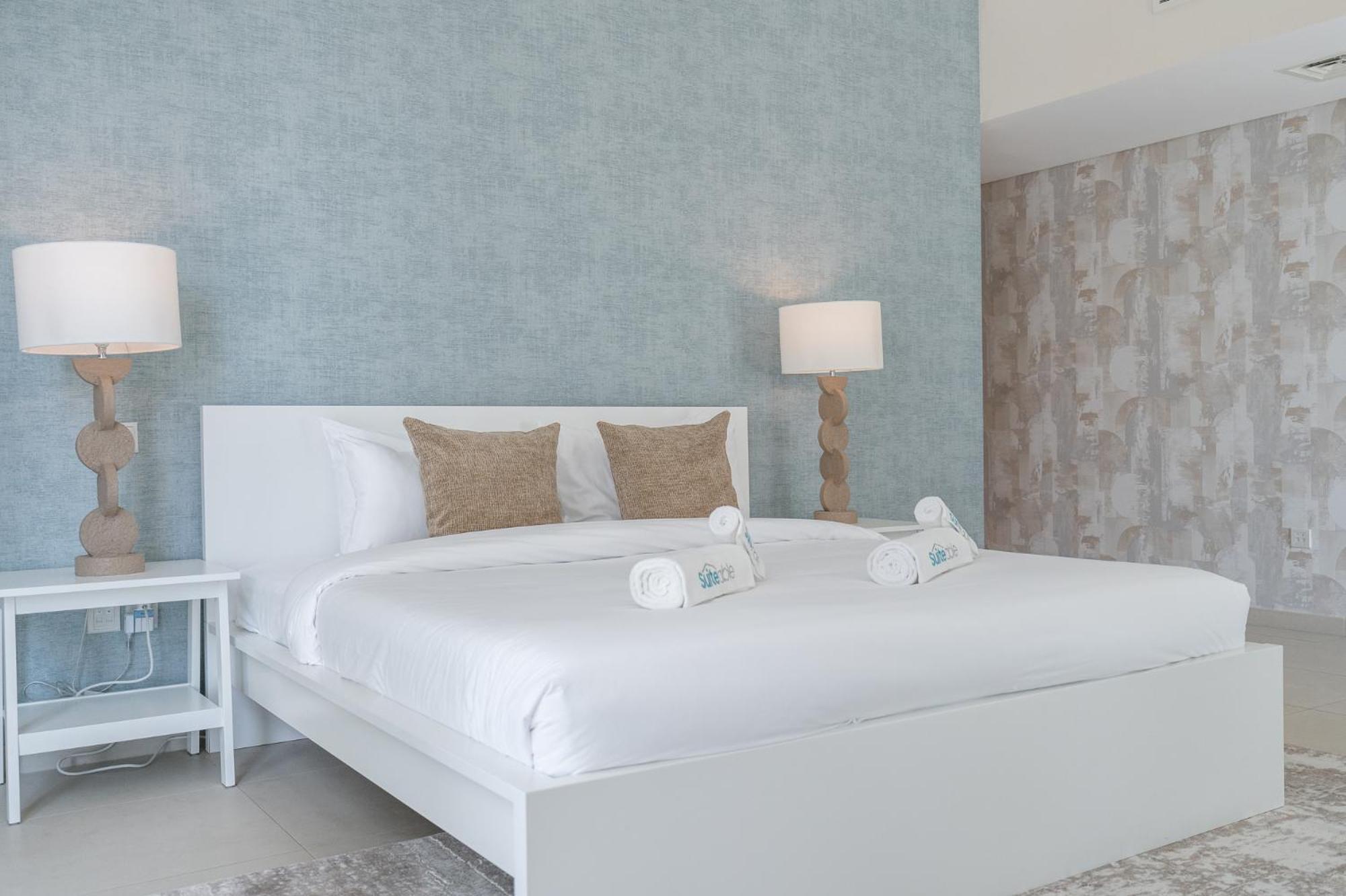 Apartment Lavish 3br With Pool Access In Al Bateen Dubai